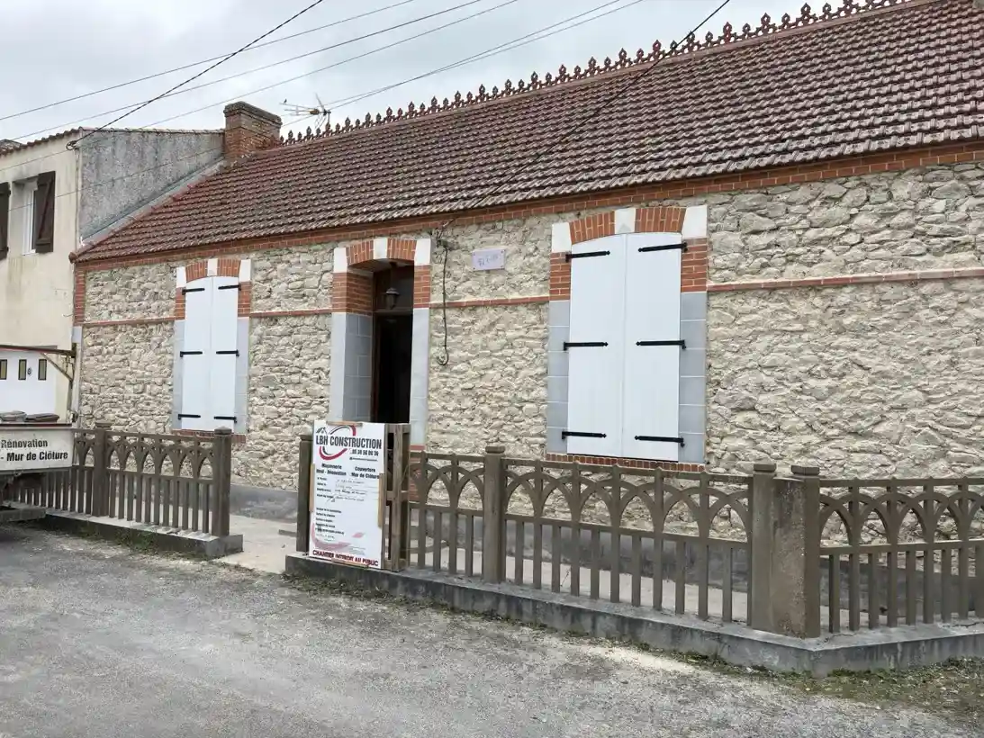 Lbh Construction Maconnerie La Gueriniere Renovation 3